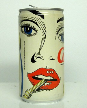 女性形象在包裝設(shè)計(jì)中經(jīng)常出現(xiàn)(圖17)