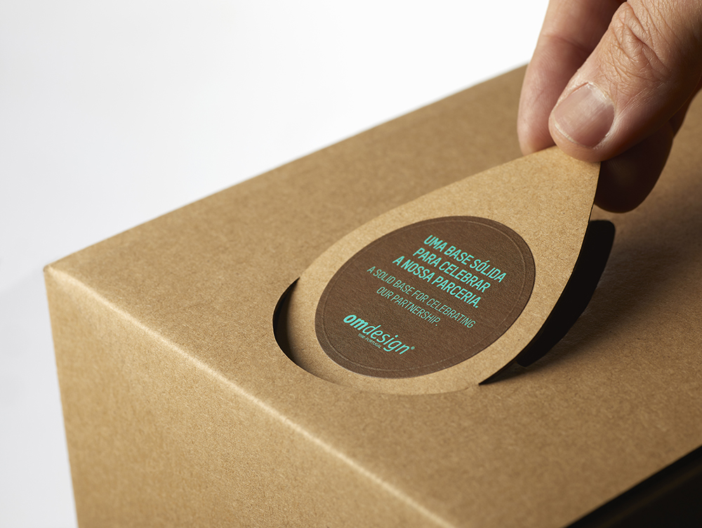 這個(gè)酒的包裝設(shè)計(jì)太有創(chuàng)意了(圖6) 這個(gè)酒的包裝設(shè)計(jì)太有創(chuàng)意了(圖6)