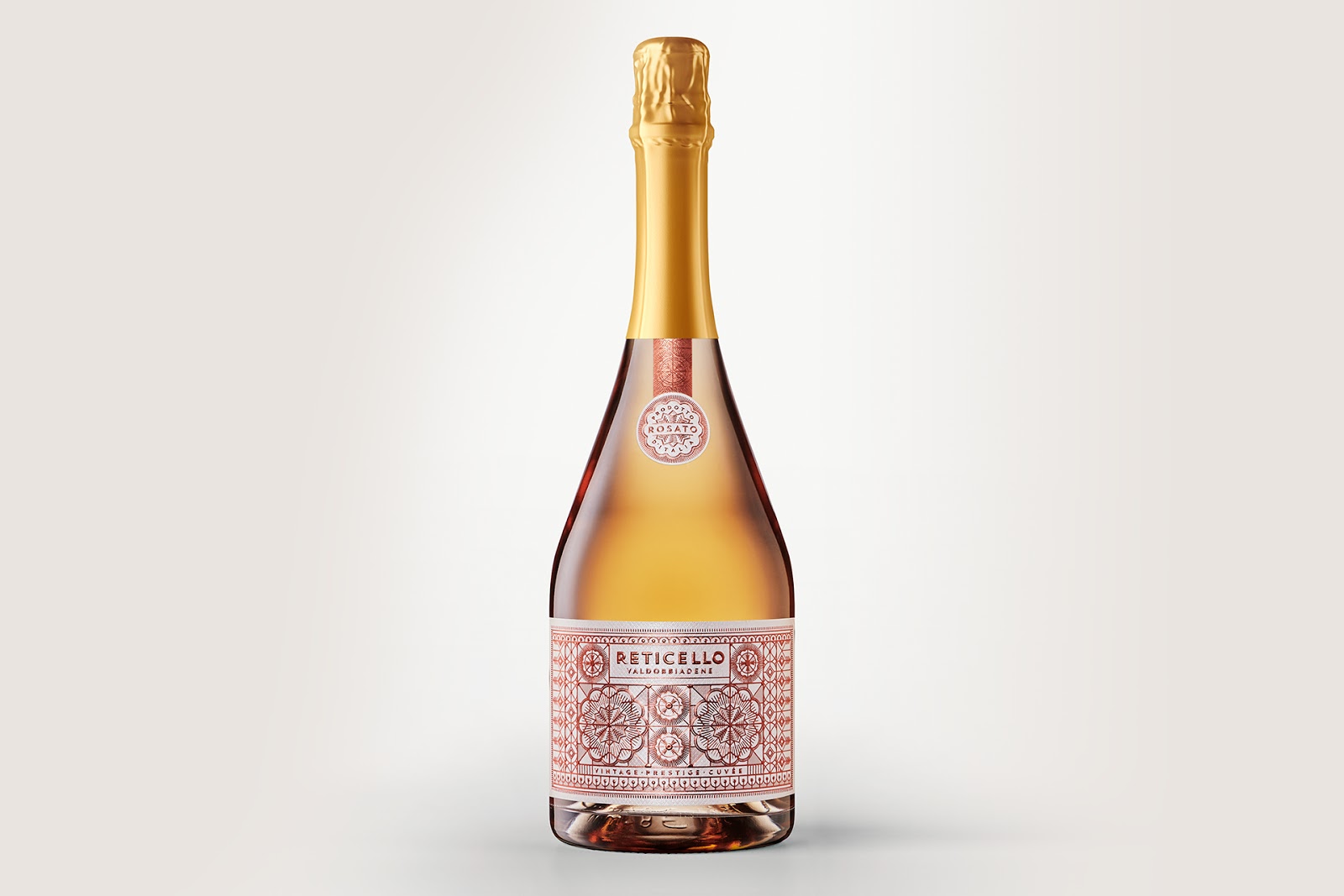 東營(yíng)酒標(biāo)設(shè)計(jì)線條燙金更奢華(圖3) 東營(yíng)酒標(biāo)設(shè)計(jì)線條燙金更奢華(圖3)