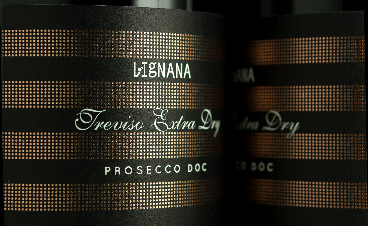 經(jīng)典紅酒包裝設(shè)計(圖2)