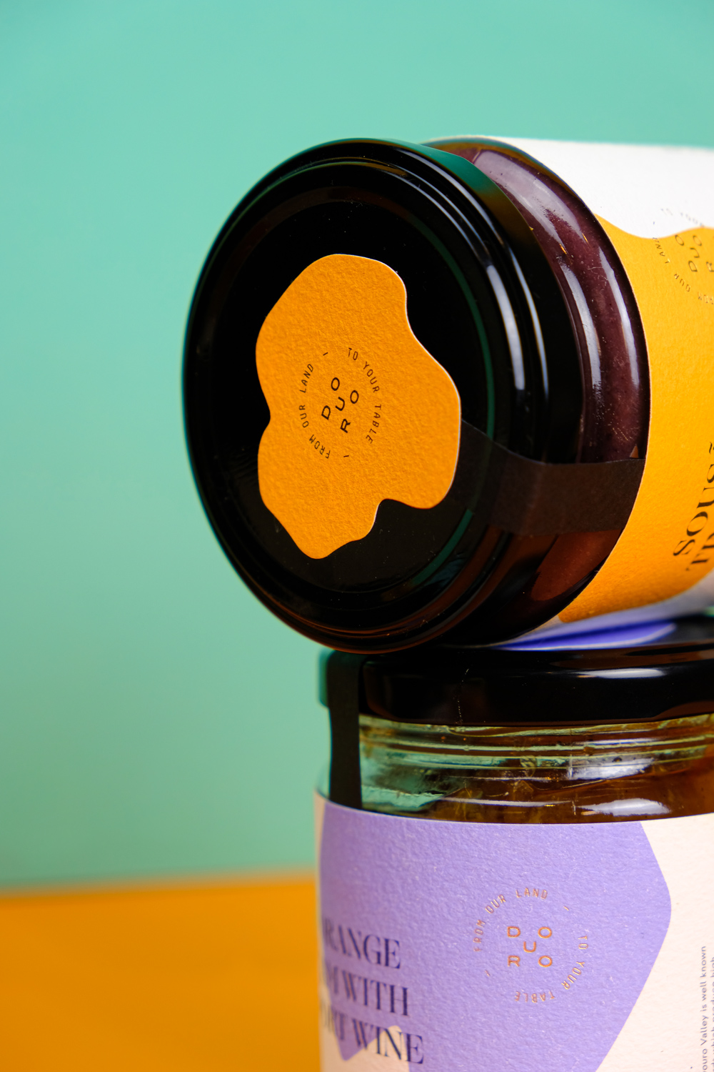 色彩鮮艷的風(fēng)味果醬包裝設(shè)計欣賞(圖4)