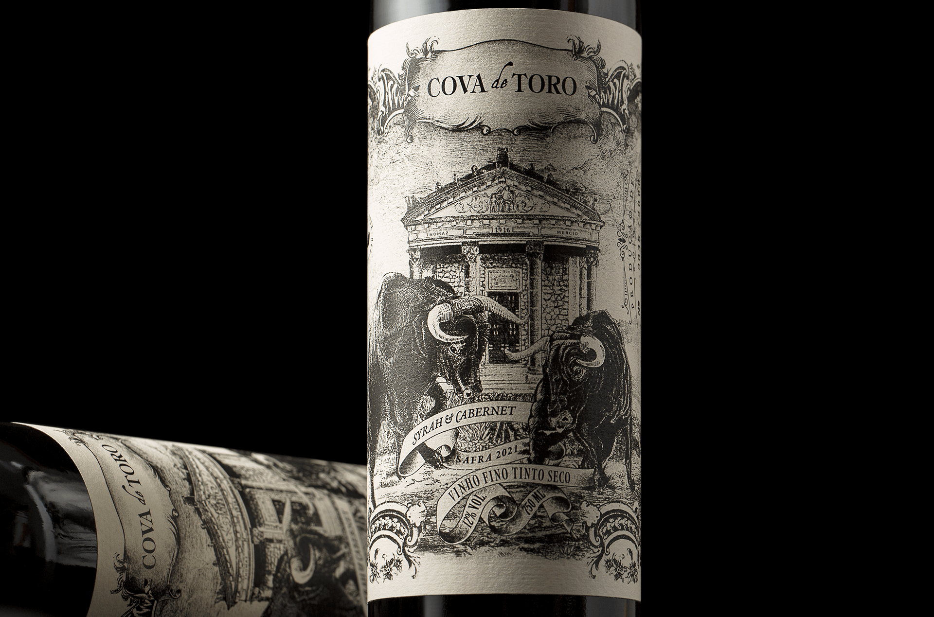 充滿象征意義的葡萄酒包裝設計(圖5) 充滿象征意義的葡萄酒包裝設計(圖5)