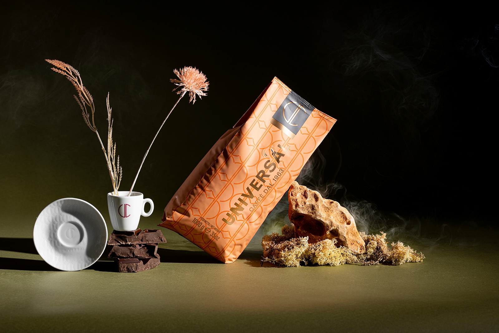 色彩清新簡潔的咖啡包裝設(shè)計欣賞(圖1)
