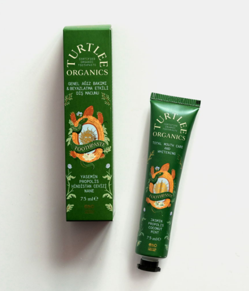 有機(jī)牙膏包裝設(shè)計(jì)欣賞(圖1)