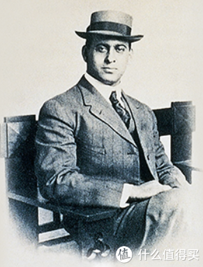 新秀麗品牌logo設(shè)計欣賞與分析(圖1)