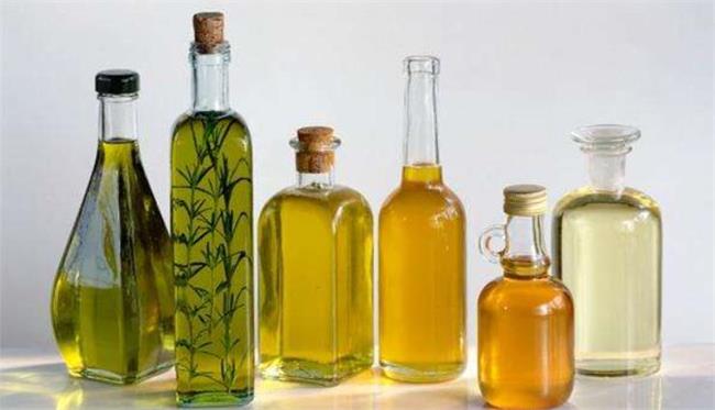 美食客大豆油 MEISHIKE美食客食品包裝設(shè)計欣賞(圖4)