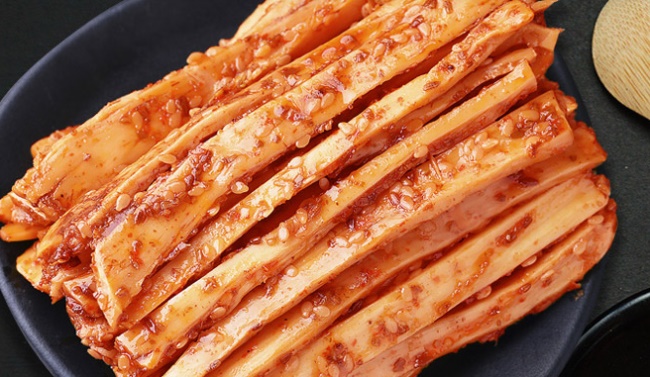 草原犇牛牛肉干 草原犇牛食品包裝設(shè)計(jì)欣賞(圖2)